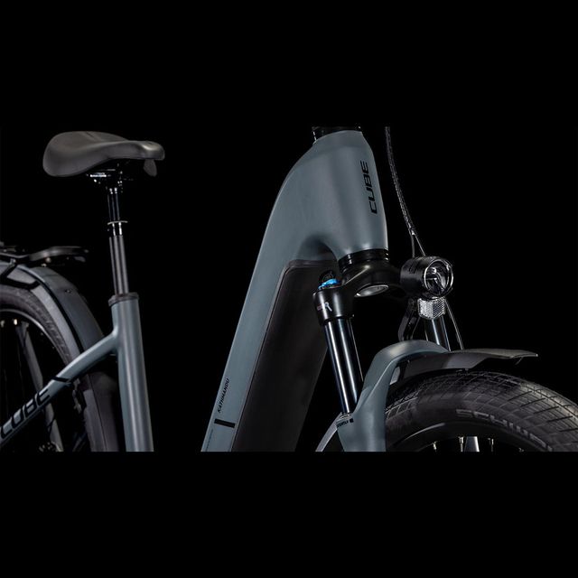 CUBE Kathmandu Hybrid ONE 600 easy entry sähköpyörä